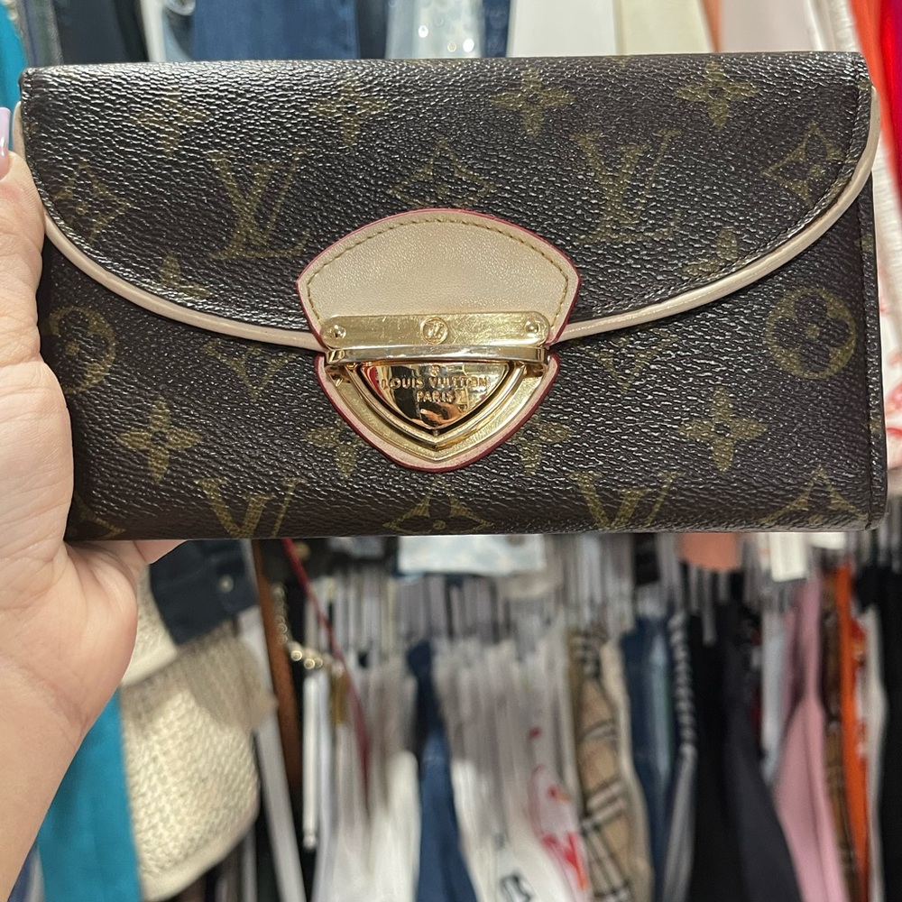 Louis Vuitton Monogram Canvas Wallet with Cream Trim & Pink Edge